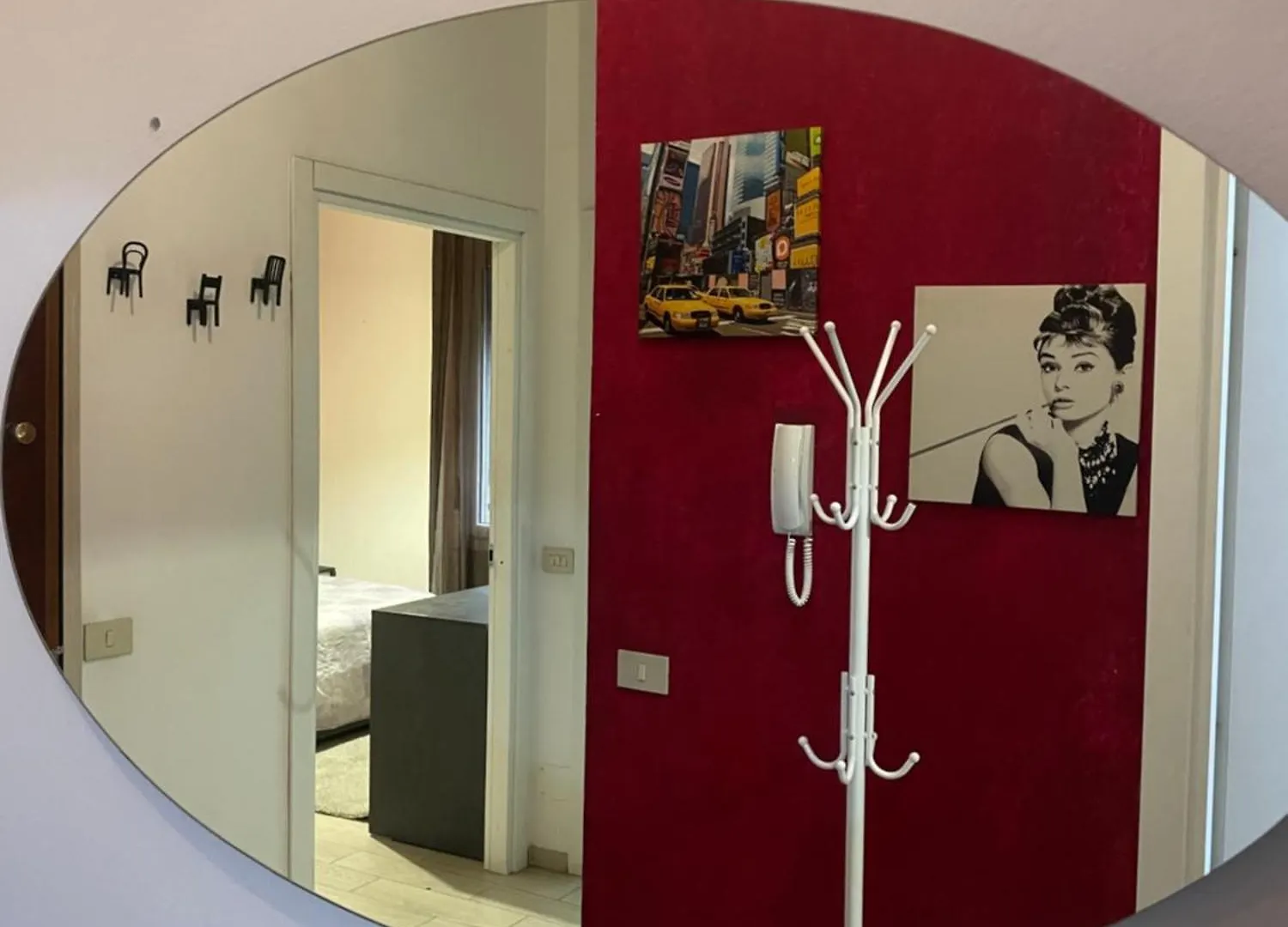The Red Apartment2 Milano Italia